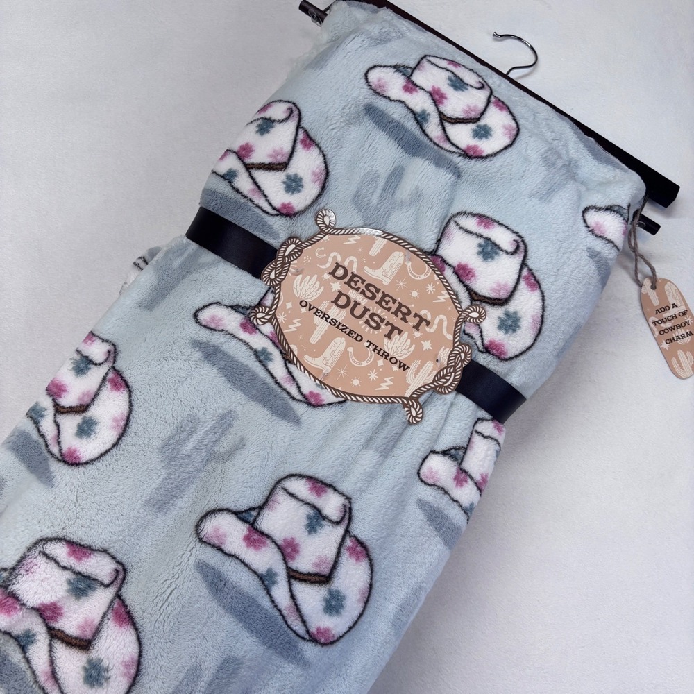 Desert Dust Oversized Throw Blanket Cowboy Hat‎ Cactus Print Cozy Blue 60x70 New